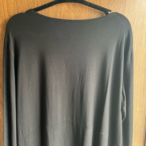 Eileen Fisher Black Long Sleeve Crewneck Viscose
Dress with Pockets Size medium - Picture 2 of 10